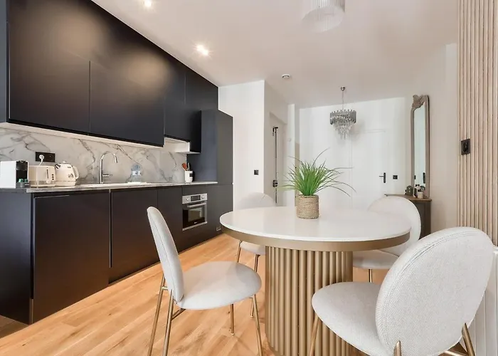 公寓 Beautiful 2br In Center Of